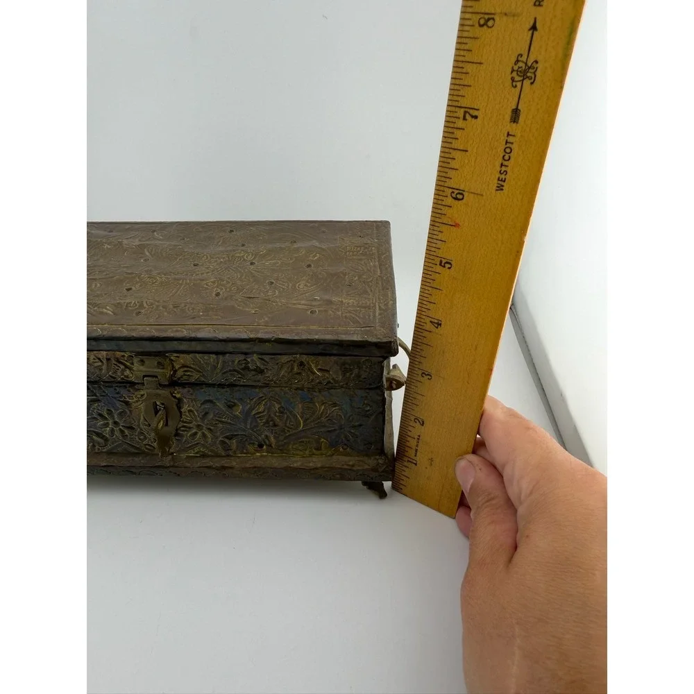 Unbranded vintage brass